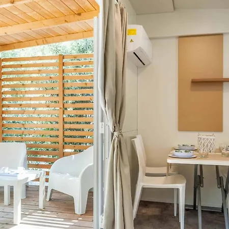 Villaggio Camping Sentinella Torre dell'Orso Exterior photo