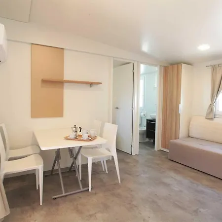 Villaggio Camping Sentinella Torre dell'Orso Exterior photo